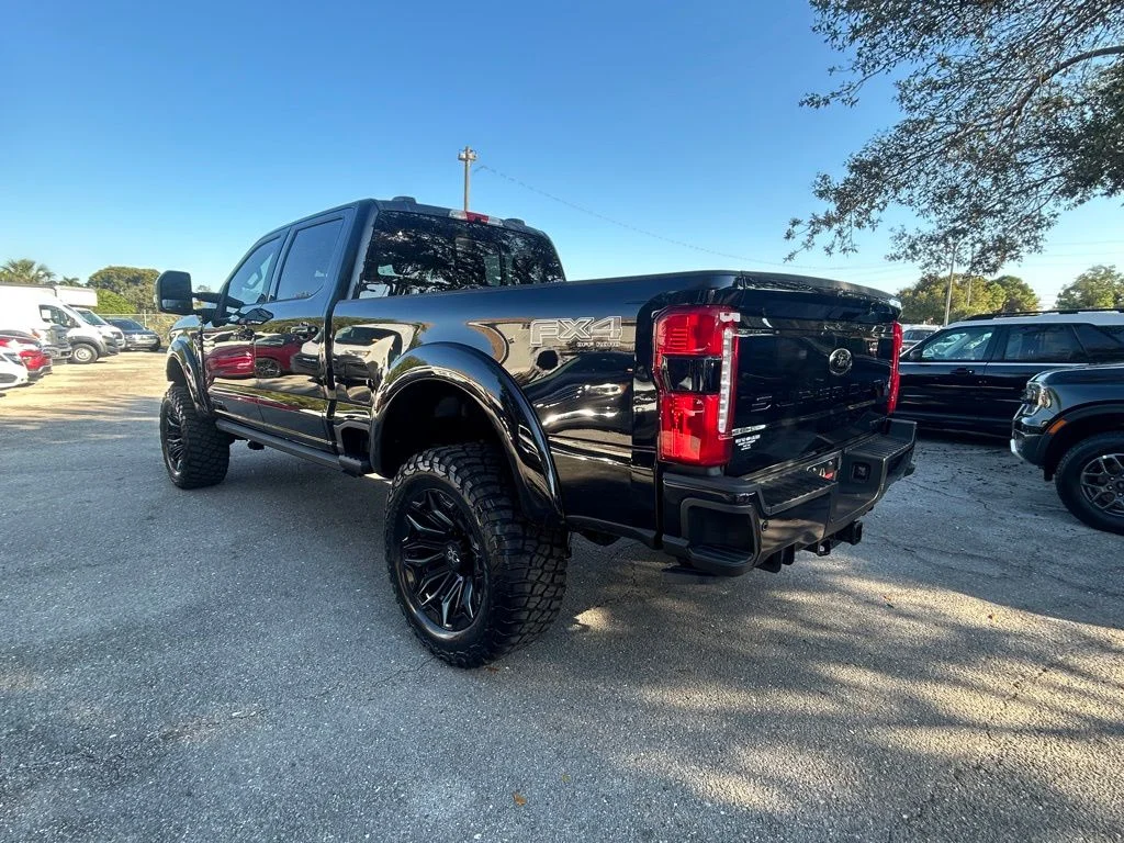 2025 Ford F-350 Super Duty Lariat - Photo 6
