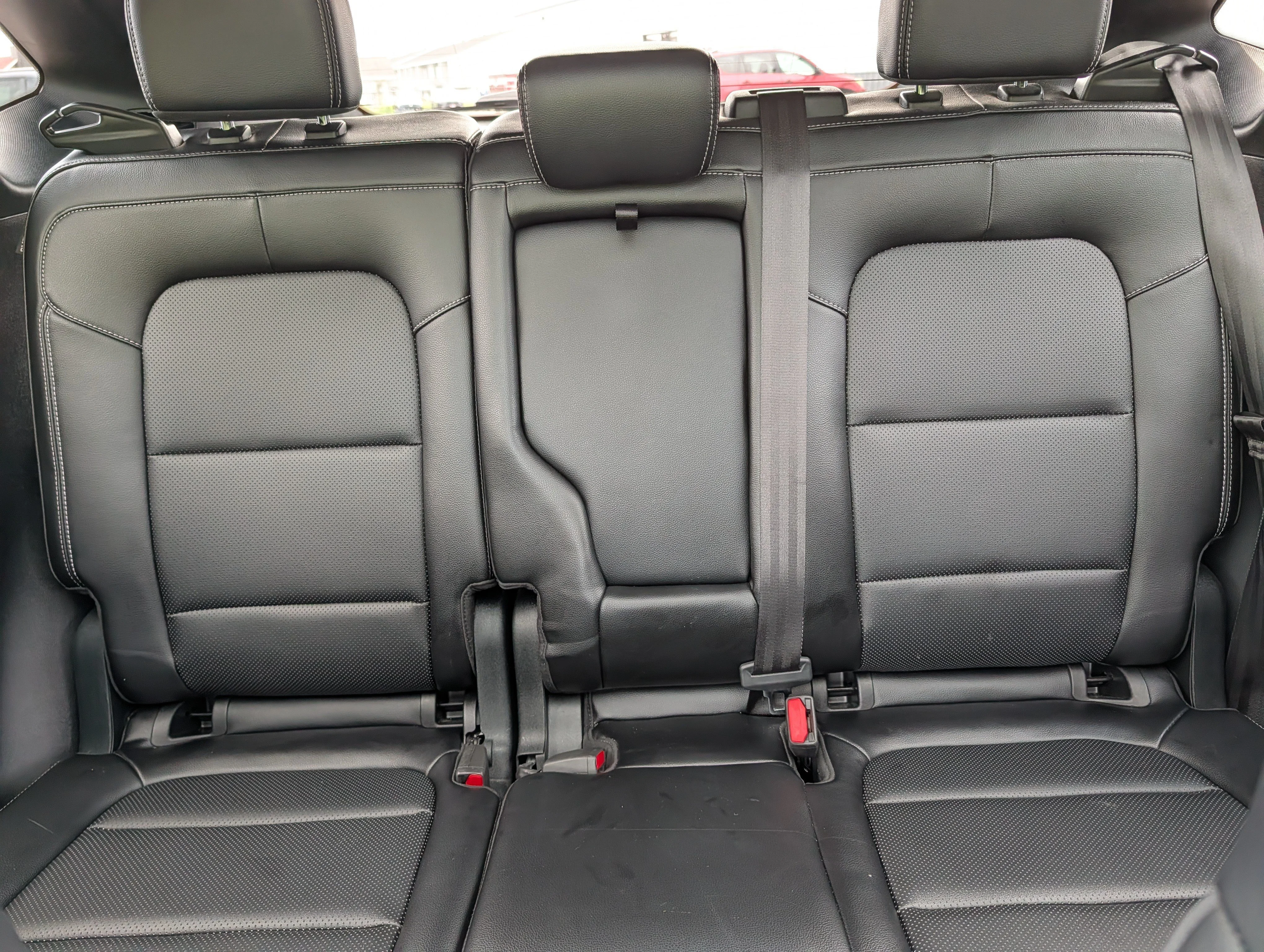 Used 2022 Agate Black Metallic Ford Titanium image 13