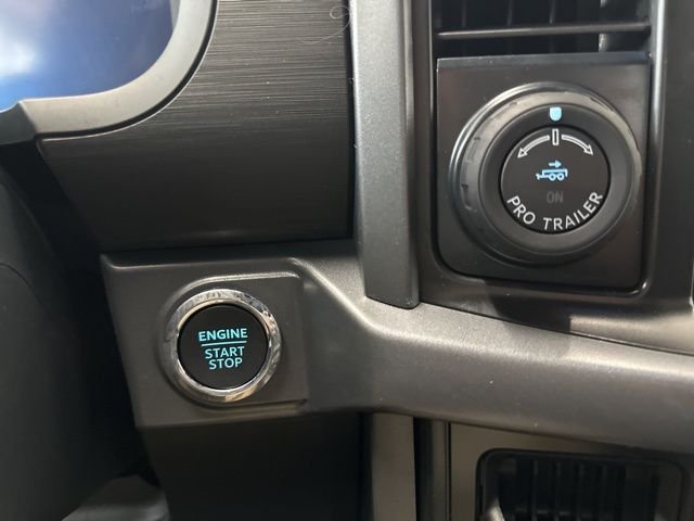 New 2026 Avalanche Ford XLT image 30