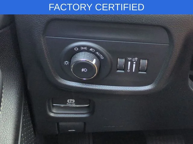 Used 2023 Black Jeep Limited image 18