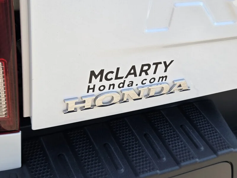 Used 2024 Platinum White Pearl Honda RTL image 11