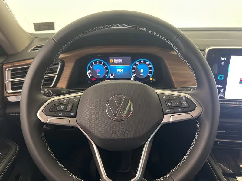 New 2026  Volkswagen 2.0T SE w/Technology image 8