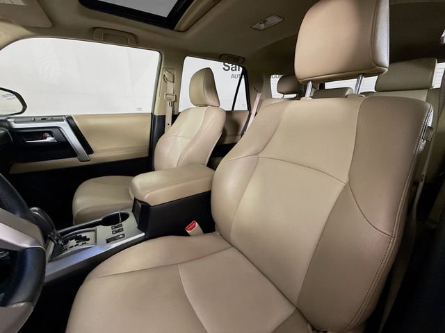 Used 2016 Black Toyota SR5 Premium image 21