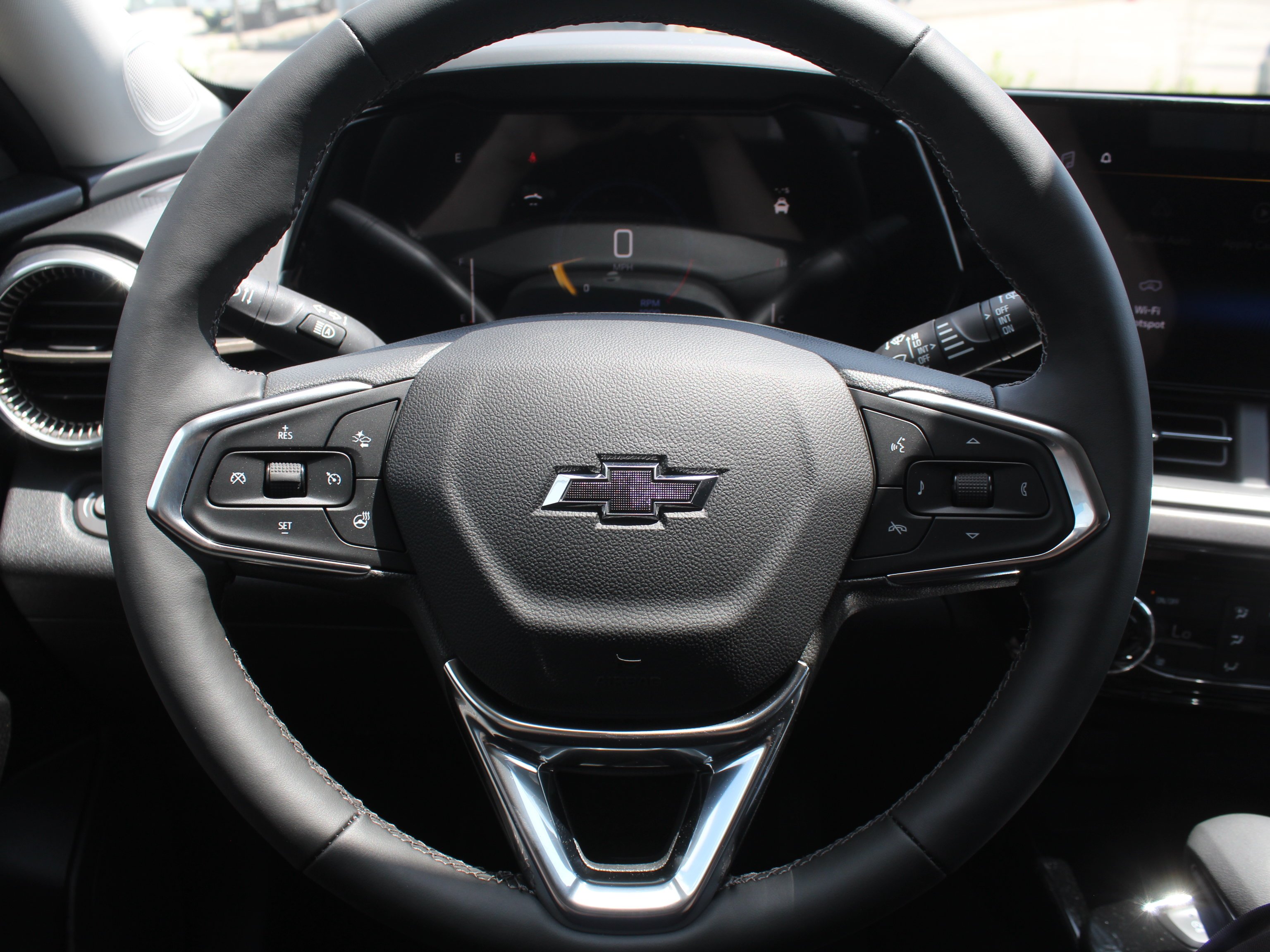 2026 Chevrolet Trax Activ - Photo 11