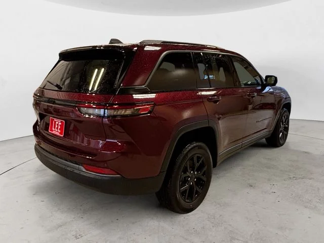 New 2026 Red Jeep Altitude image 6