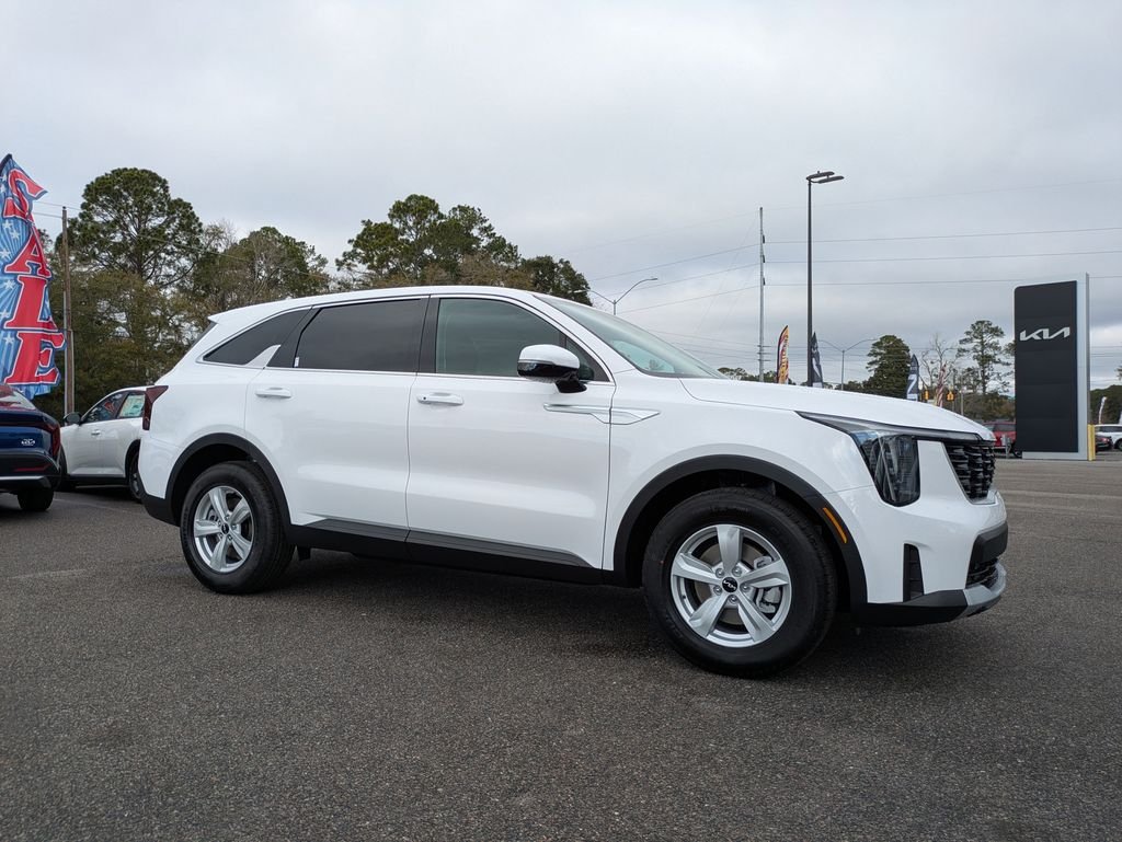 New 2026 Glacial White Pearl Kia LX image 1