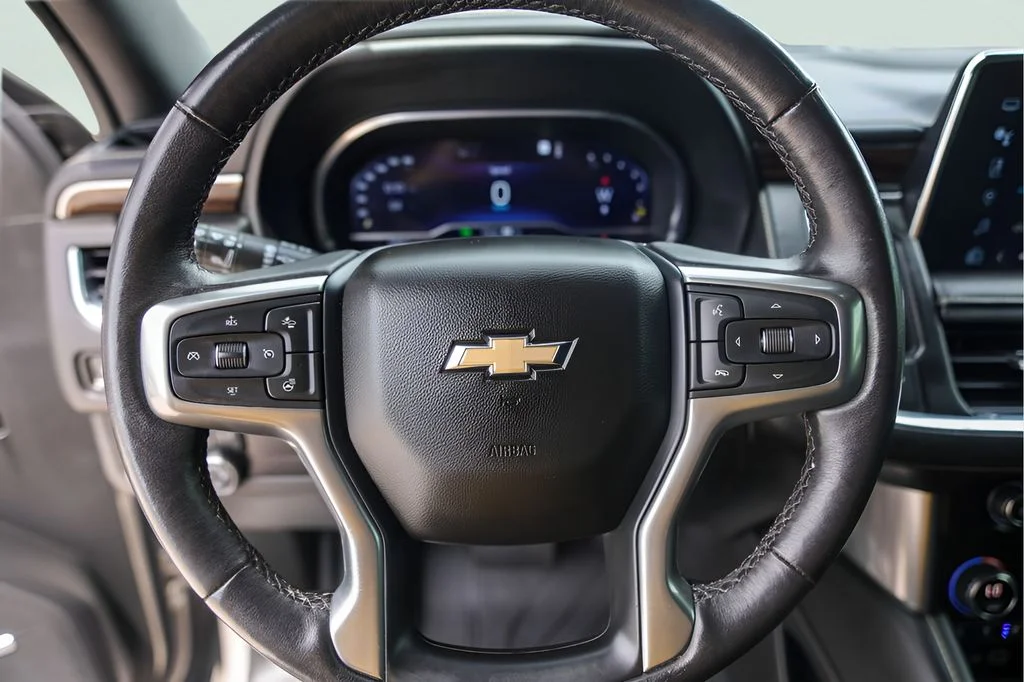 Used 2023 Beige Chevrolet Premier image 15