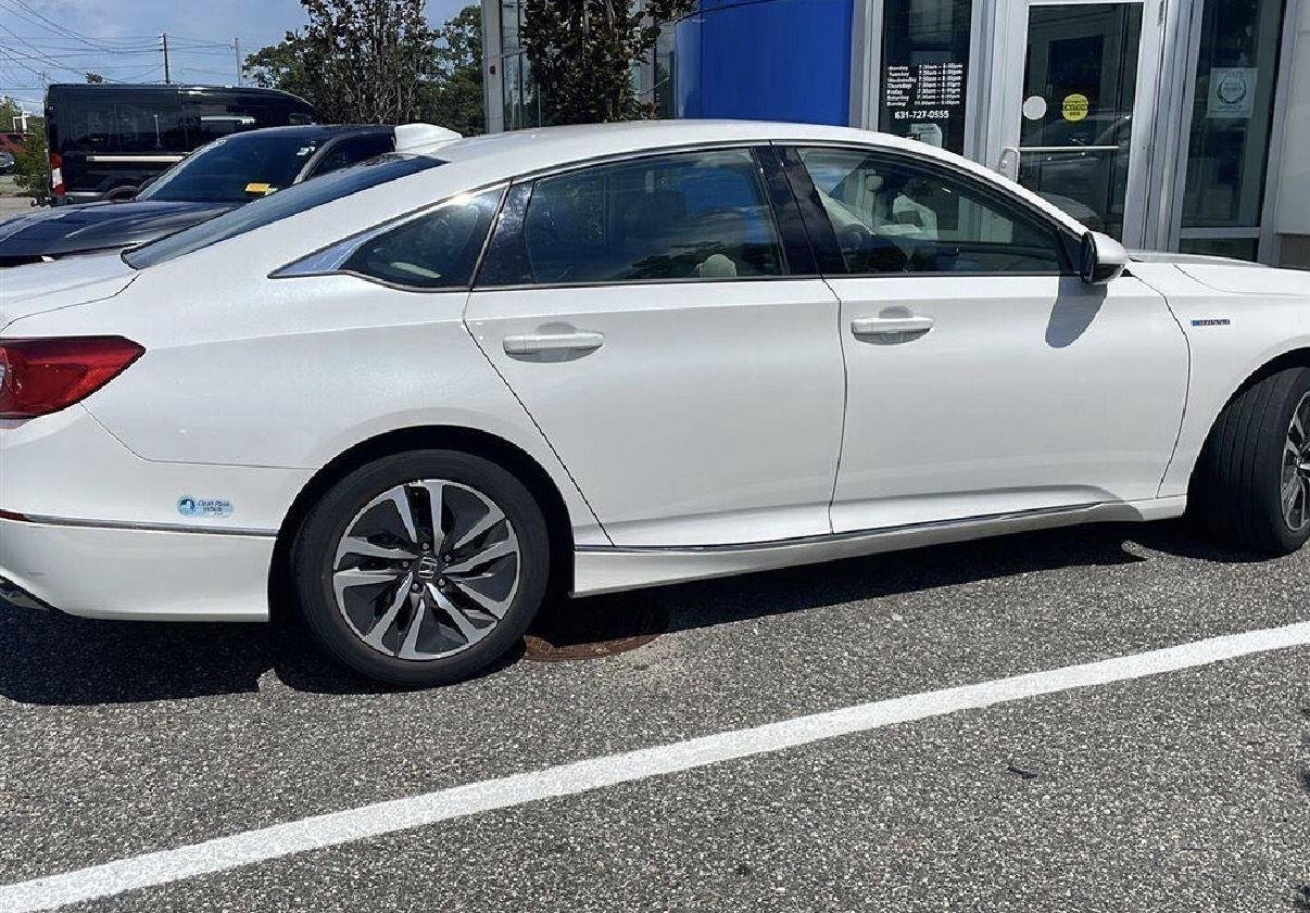 2019 Honda Accord Hybrid EX - Photo 11