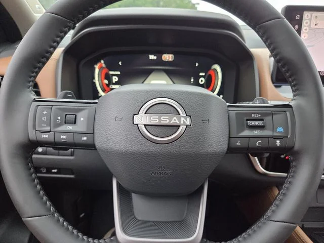 New 2026 Everest White Pearl TriCoat Nissan Platinum image 22