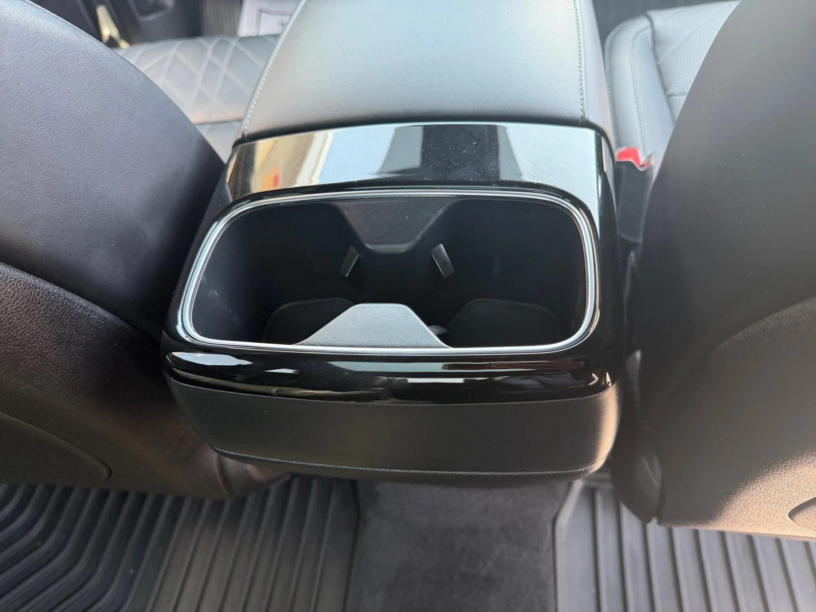 Used 2025 Jungle Green Kia SX-Prestige X-Line image 36