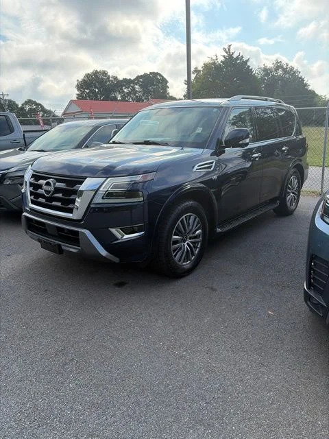 Used 2021 Blue Nissan SL image 1