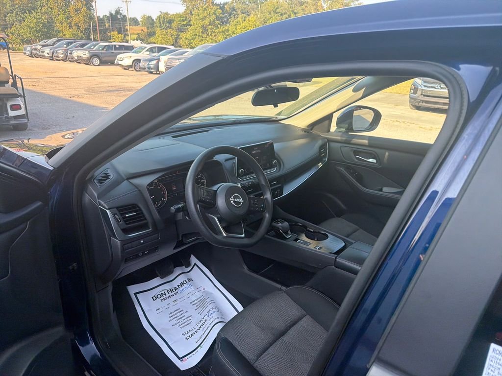 Used 2024 Blue Nissan SV image 16