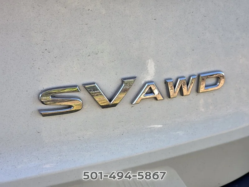 Used 2023 Pearl White NISSAN SV image 10