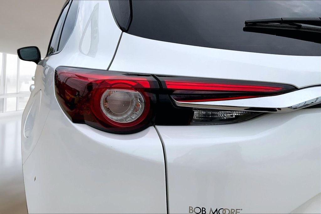 Used 2016 Snowflake White Pearl Mica Mazda Touring image 29