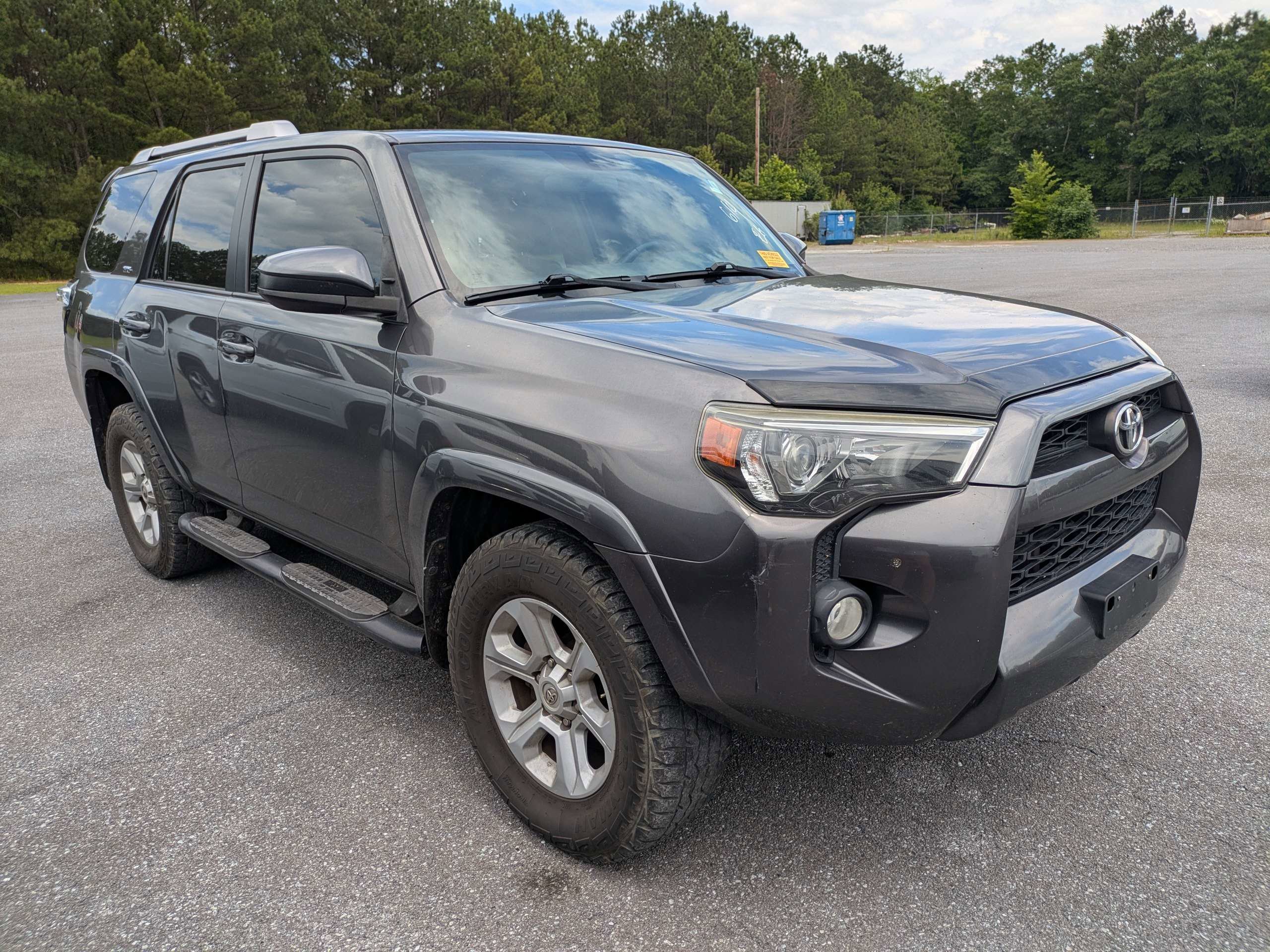 Used 2017 Magnetic Gray Metallic Toyota SR5 image 1