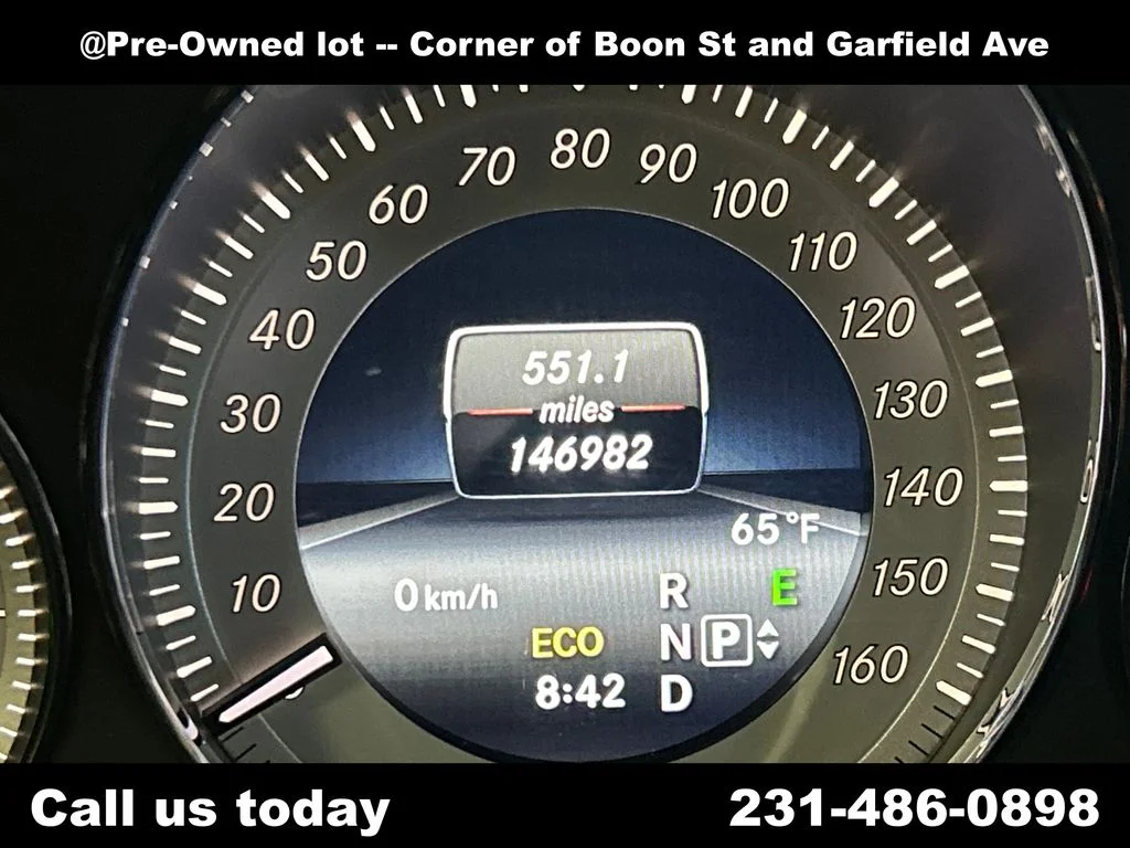 Used 2014  Mercedes-Benz GLK 350 image 21