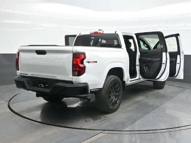2026 Chevrolet Colorado Work Truck - Photo 29