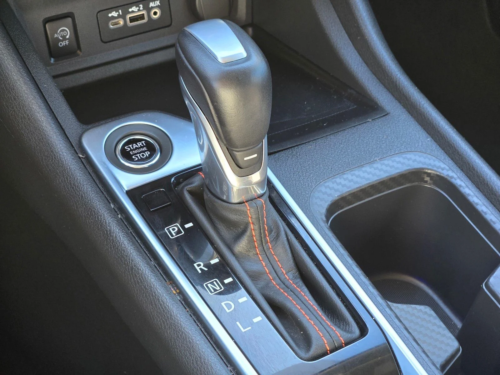Used 2025 Super Black Nissan SR image 29