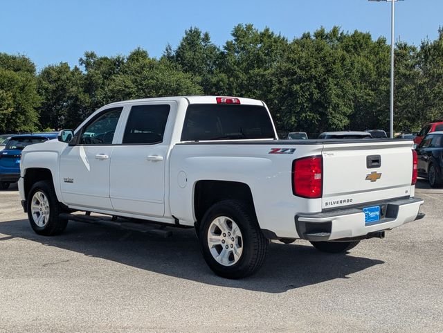 Used 2017 White Chevrolet LT image 3