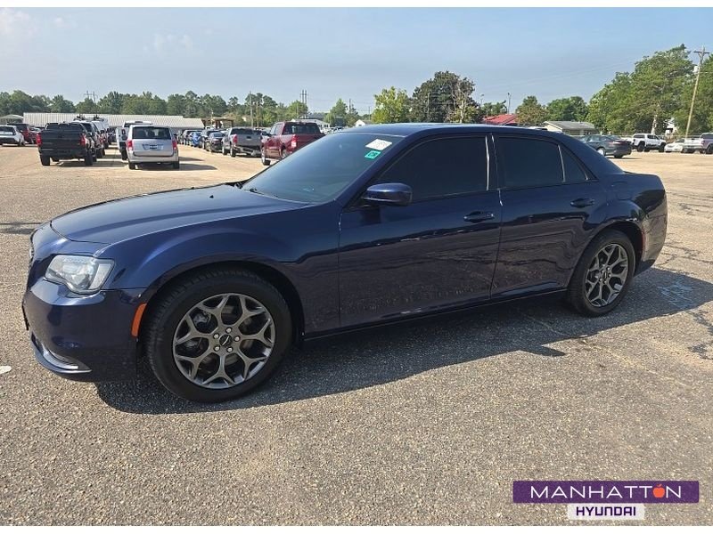 Used 2016 Jazz Blue Pearlcoat Chrysler Base image 1