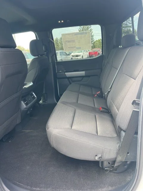 New 2026 Oxford White Ford XLT image 50