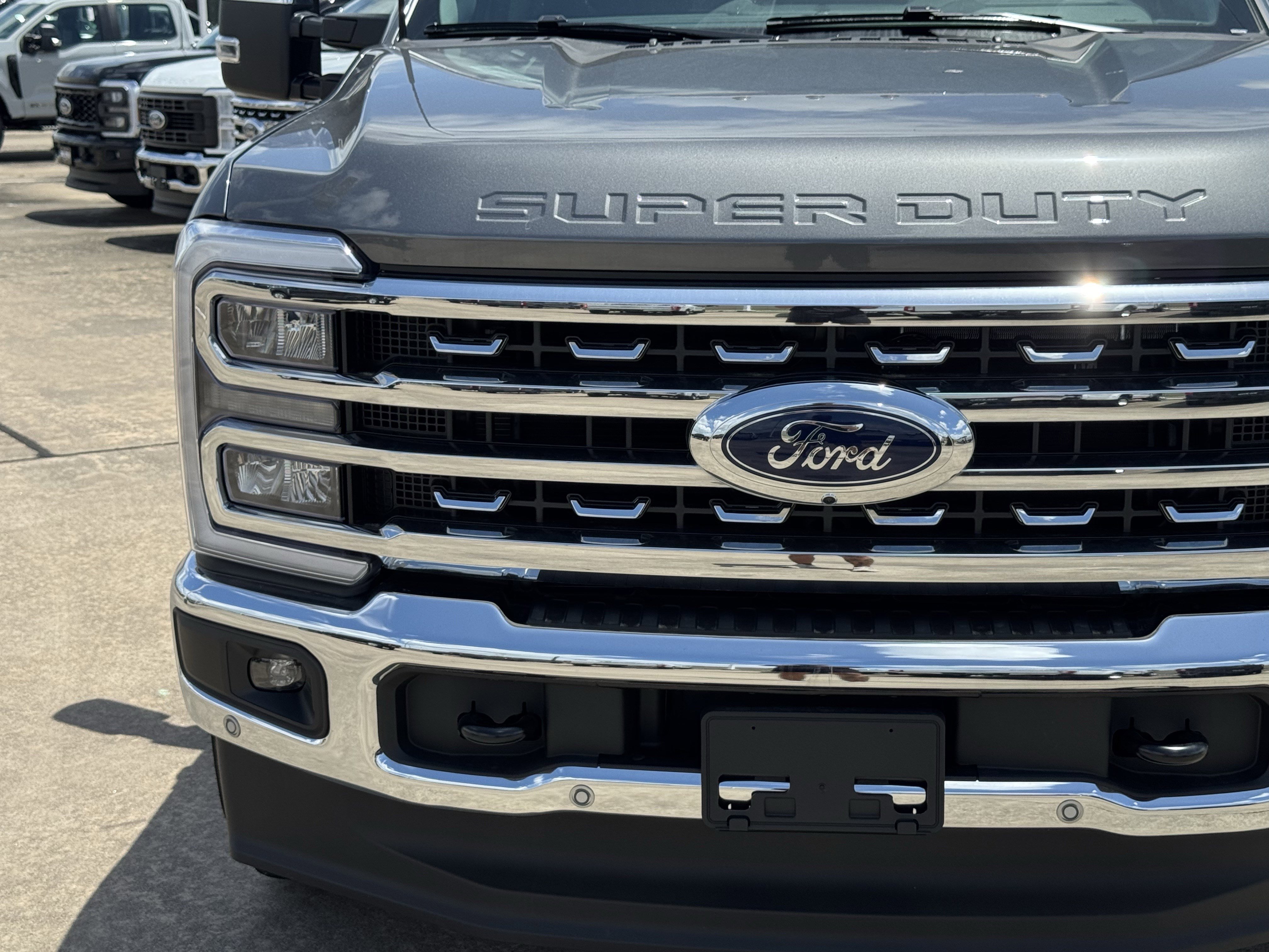 New 2026 Carbonized Gray Metallic Ford LARIAT image 5
