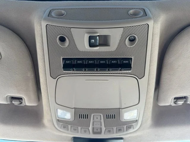 Used 2019 Black Metallic Ford Limited image 14