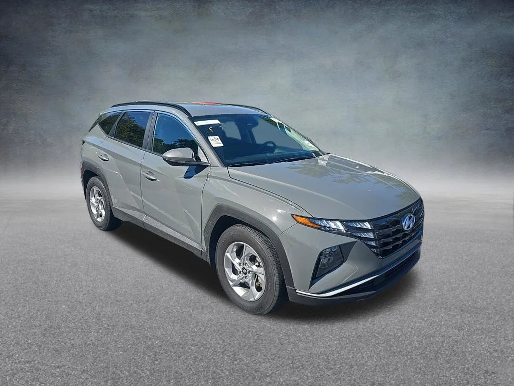 Used 2024 Gray Hyundai SEL image 11
