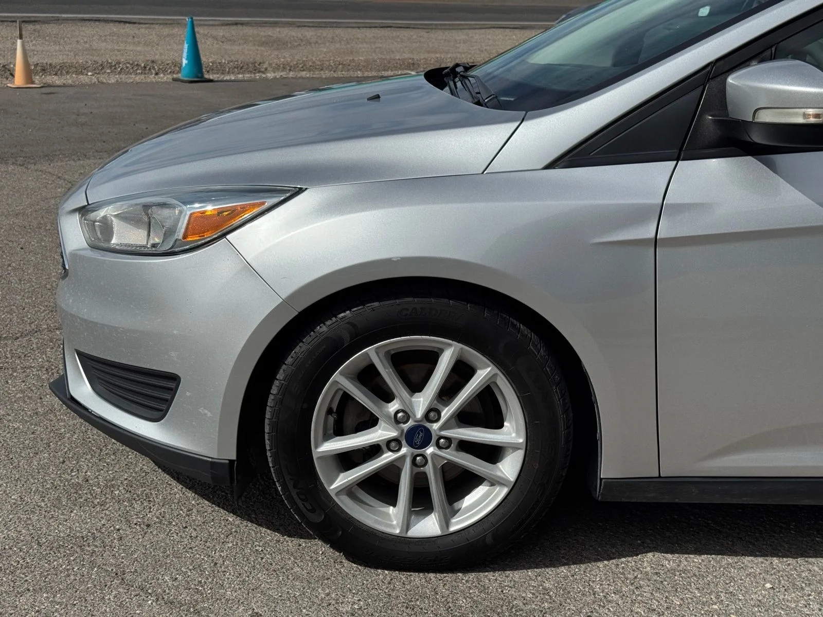 Used 2017 Silver Ford SE image 10
