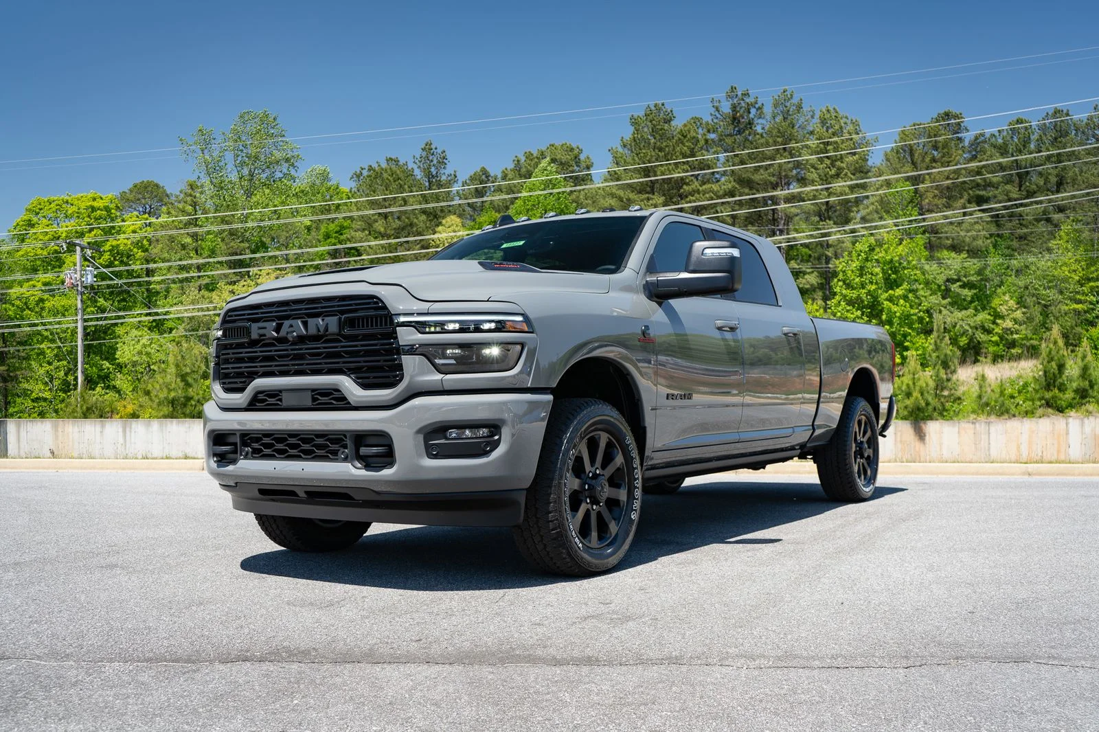 New 2026 Ceramic Gray Clear-Coat Exterior Paint RAM Laramie image 3
