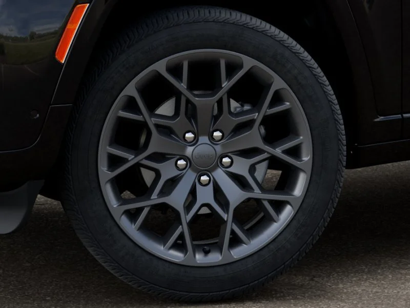 New 2026 Diamond Black Crystal Pearl-Coat Exterior Paint Jeep Summit image 9