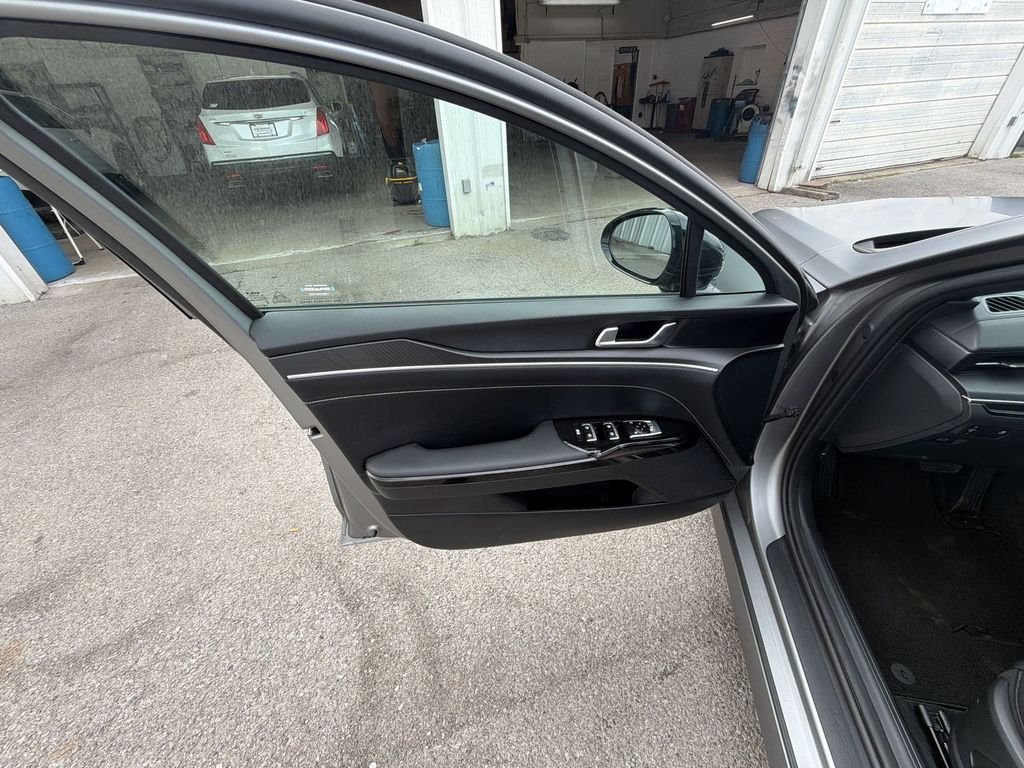 Used 2025 Gray Kia GT-Line image 13