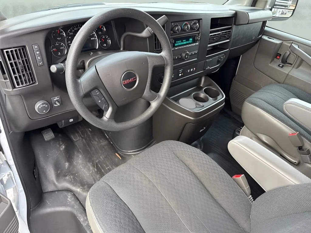 Used 2024 Summit White GMC Work Van image 10