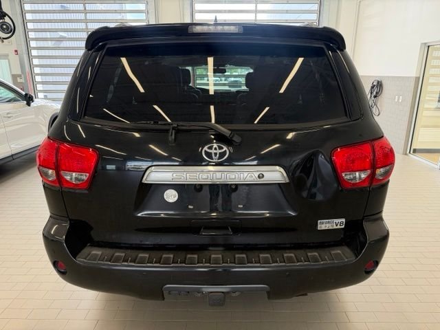 Used 2016 Black Toyota Platinum image 6