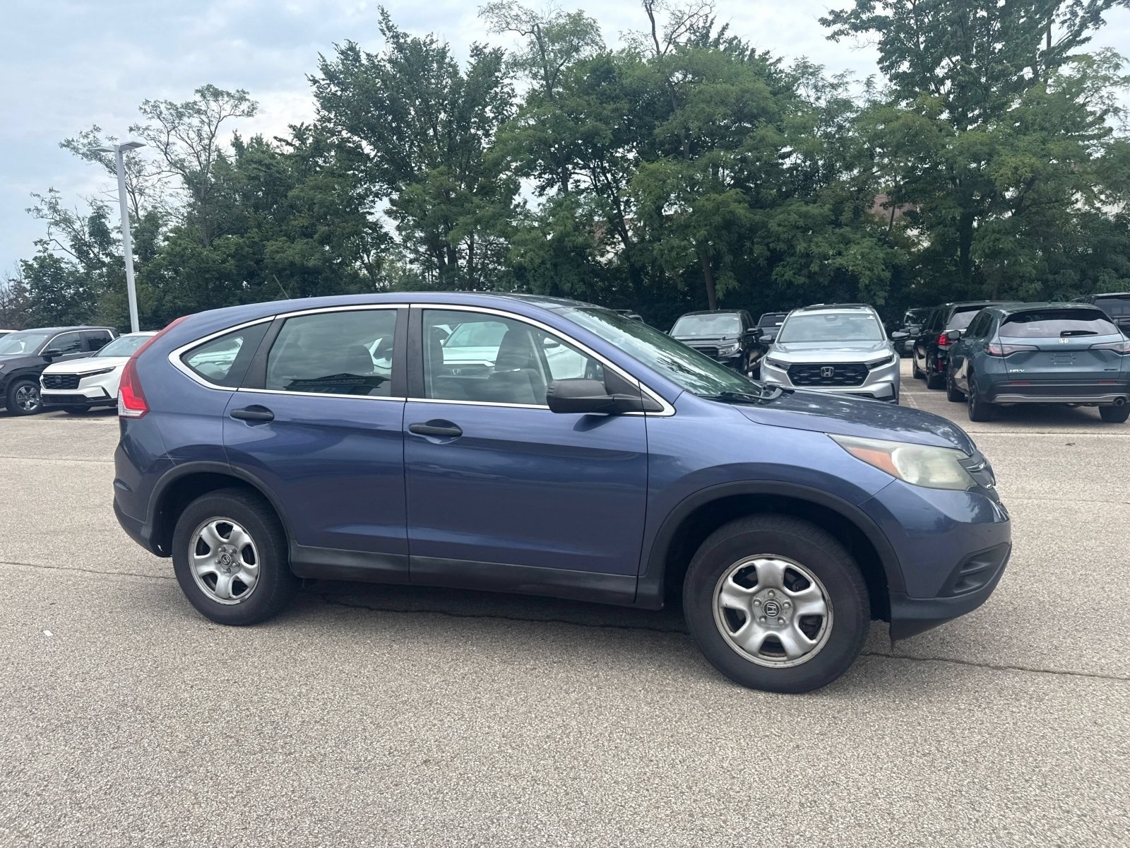 Used 2013 Twilight Blue Metallic Honda LX image 25