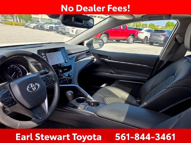 Used 2024 White Toyota SE image 4
