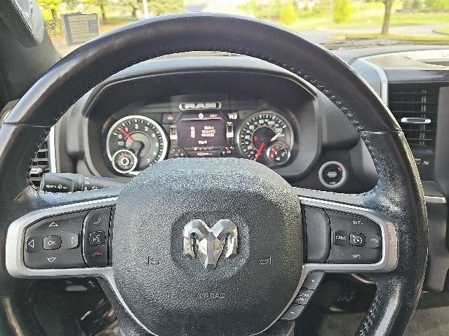 Used 2022 Granite Crystal Metallic Clearcoat Ram Big Horn image 19