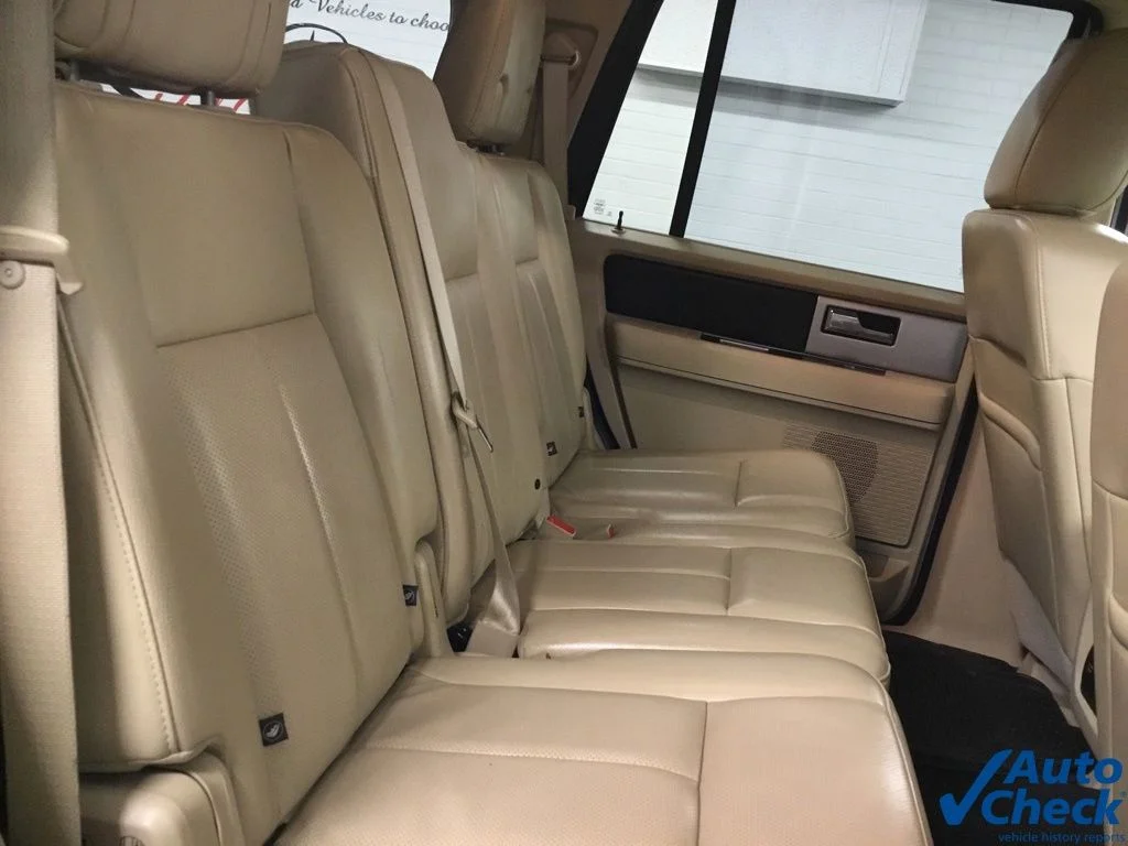 Used 2017 White Ford Limited image 34