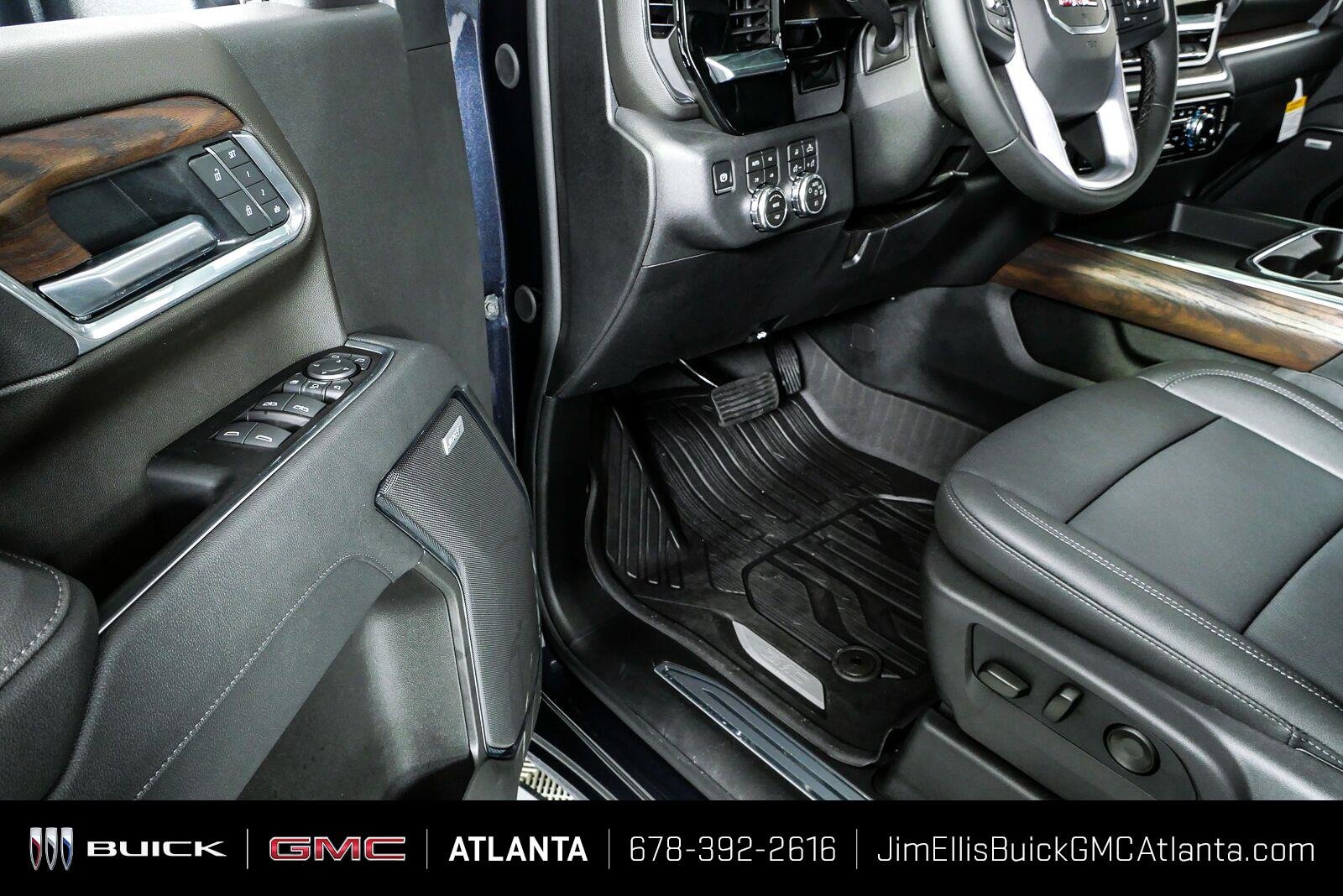 2026 GMC Sierra 2500HD SLT - Photo 8