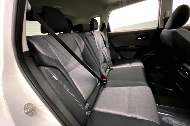 Used 2021 Glacier White Nissan SV image 26