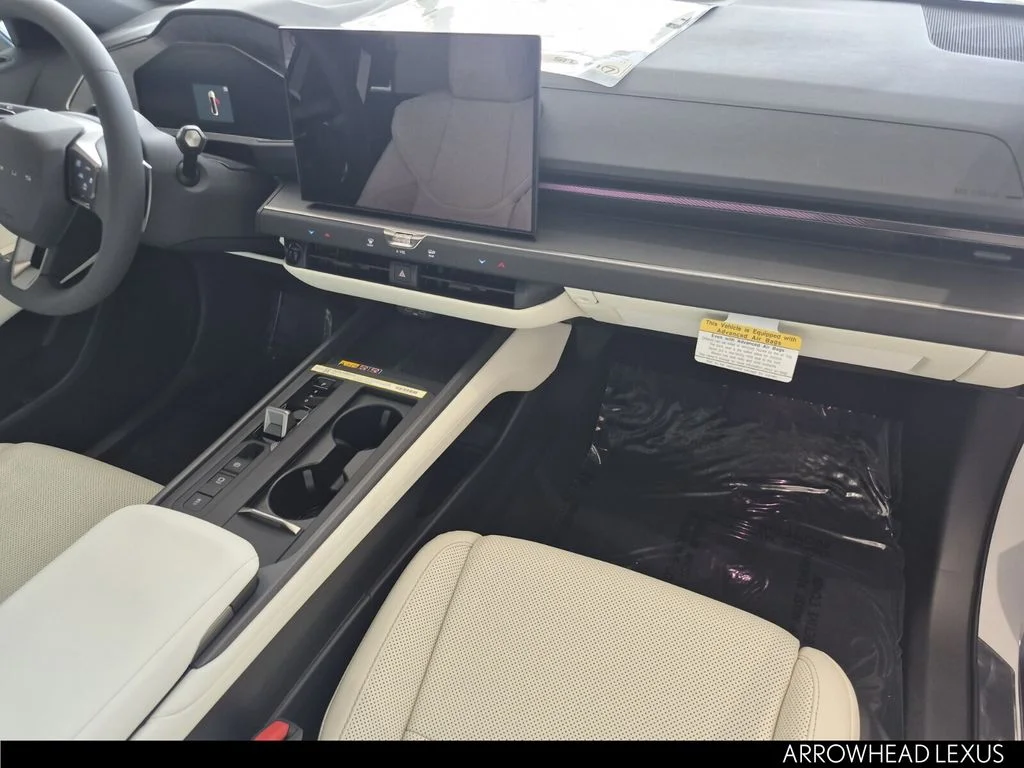 New 2026 White Lexus  image 15