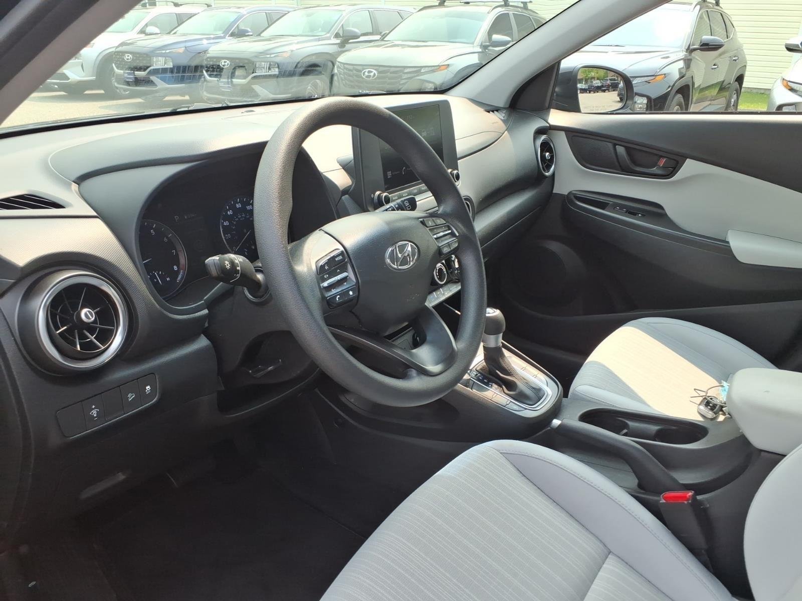 2023 Hyundai Kona SEL - Photo 23