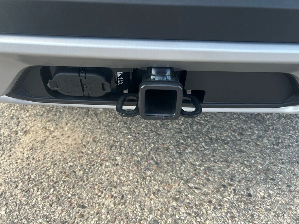 New 2026 Carbonized Gray Metallic Ford Tremor® image 22