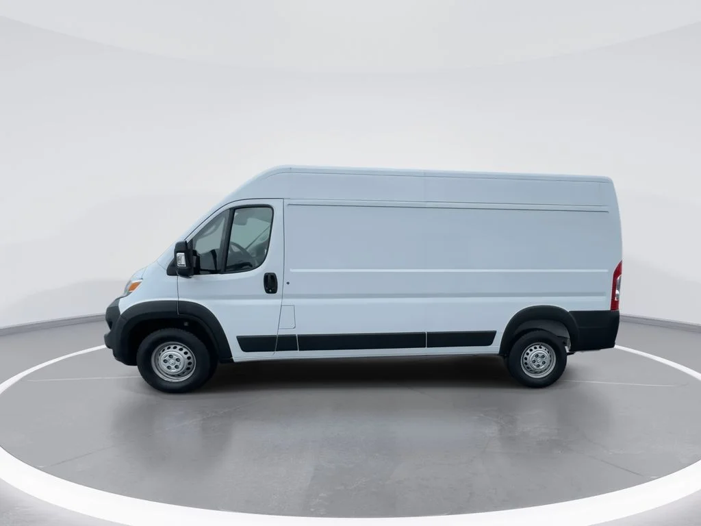 Used 2024 White Ram High Roof image 5