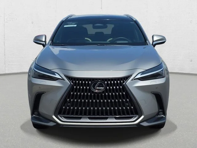 Used 2023 Silver Lexus 350 Luxury image 2
