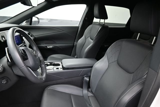 Used 2024 White Lexus 350 image 24