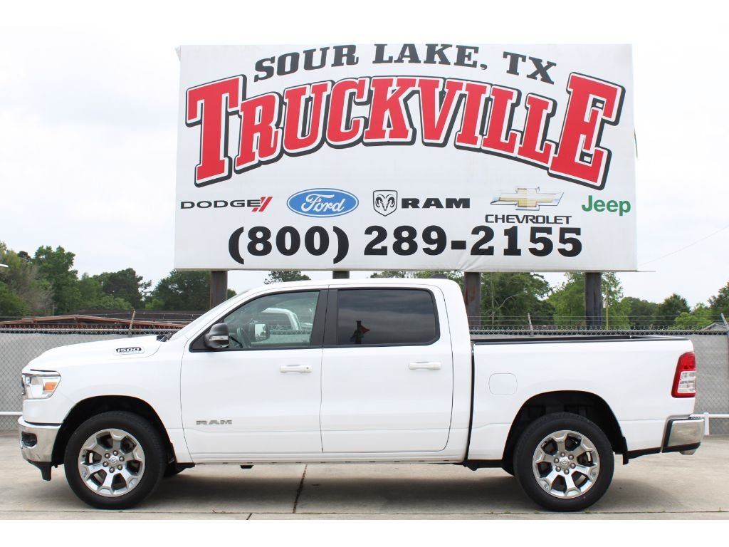 2022 RAM 1500 Big Horn/Lone Star 4x4 Crew Cab 5'7's photo