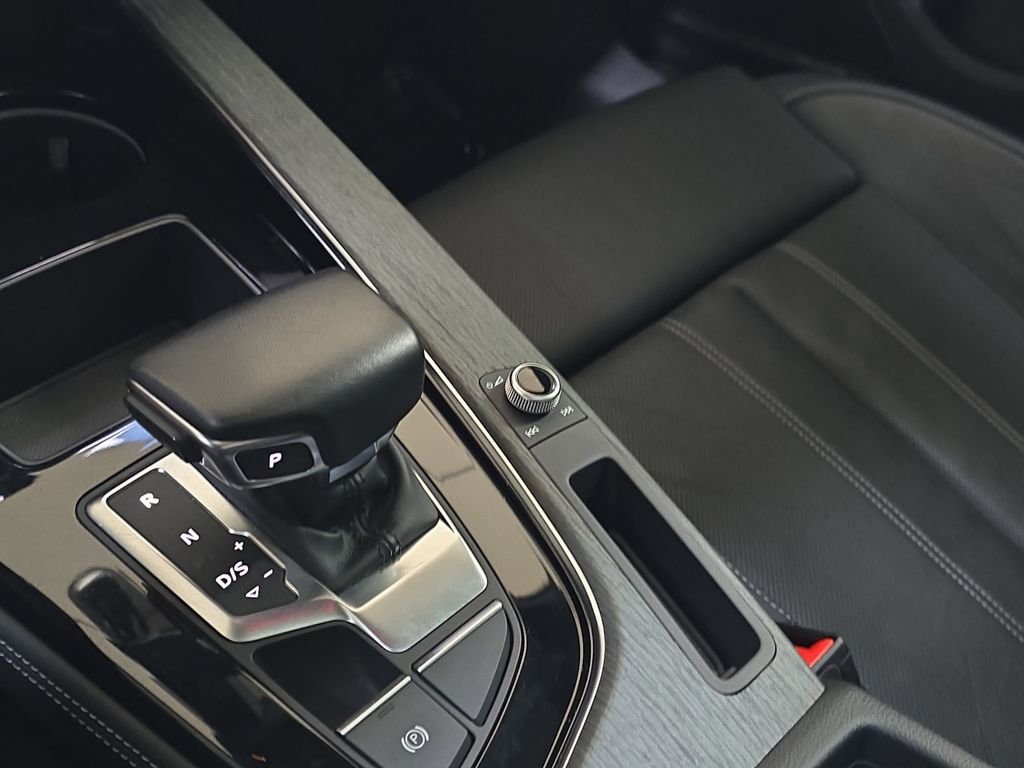 Used 2023 Glacier White Audi 45 S line Prestige image 24