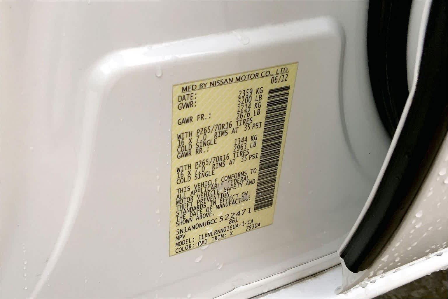 Used 2012 Avalanche Nissan S image 31
