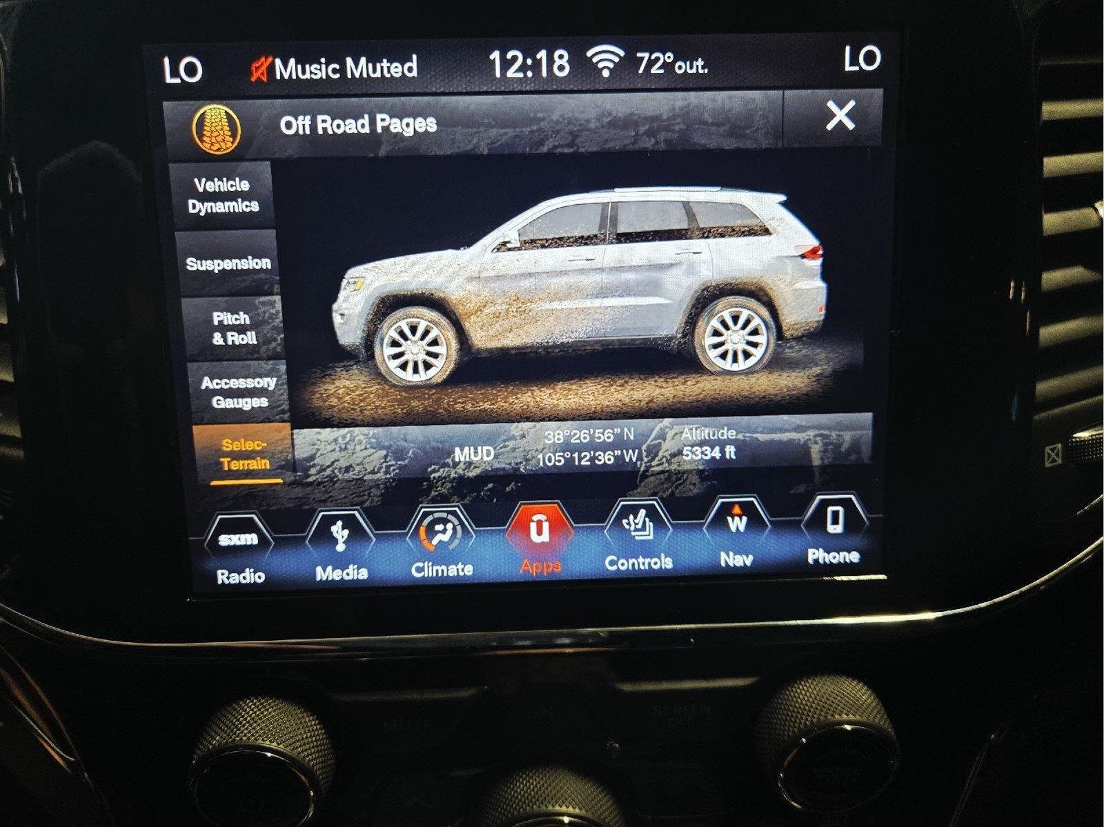 Used 2019 Diamond Black Jeep Overland image 31
